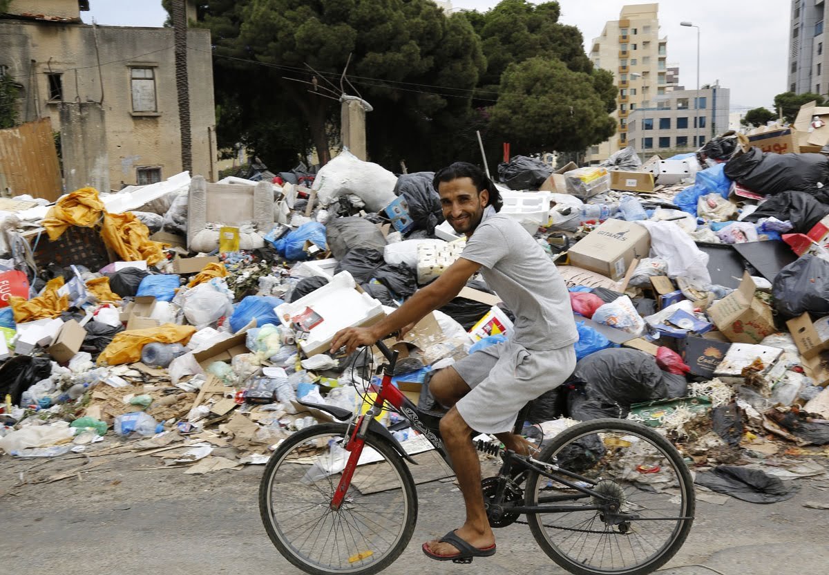 lebanon-trash-12