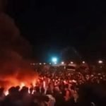 VIDEO/ ‘Hakmarrja e protestuesve’! Sulmohet zyrtarja e lartë, përfundon në spital me fraktura