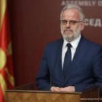 Vasili: Edhe rrugët  në Tiranë po i bllokojnë për pallate. Policia kundër banorëve